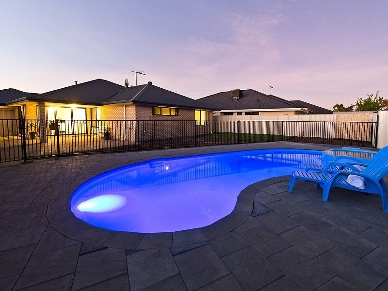 16 Clover Approach, Seville Grove WA 6112