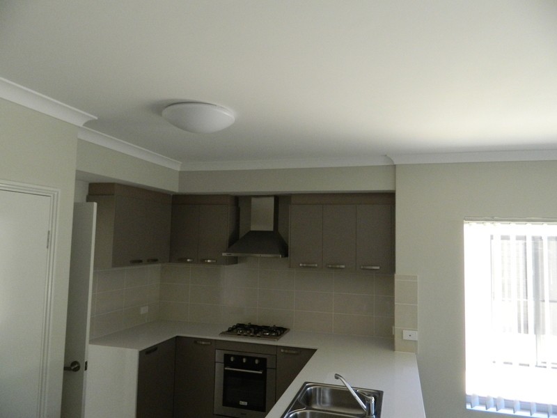 21 Rochdale Circle, Meadow Springs WA 6210