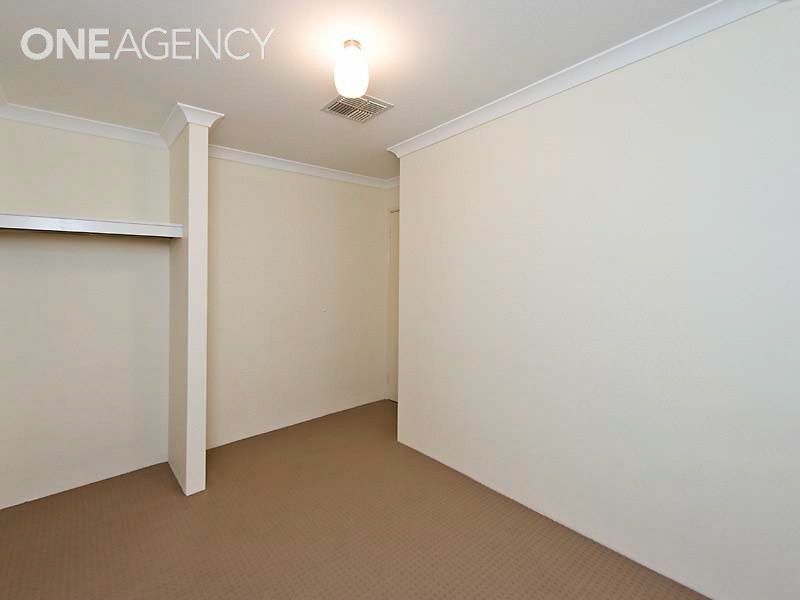 10 Torino Court, Piara Waters WA 6112