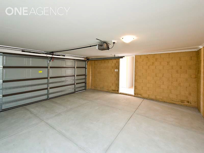 10 Torino Court, Piara Waters WA 6112