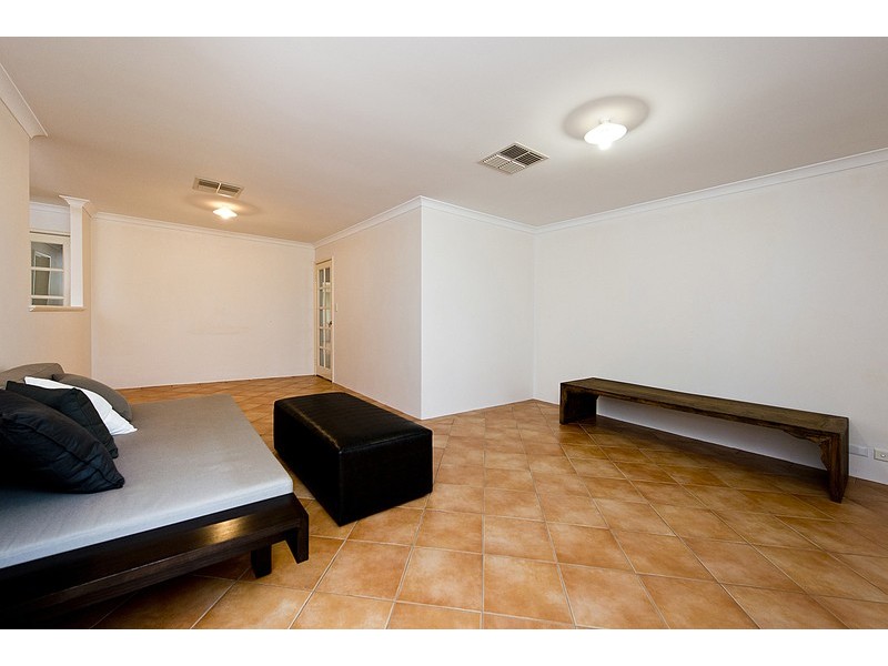34 Ponderosa Loop, Canning Vale WA 6155