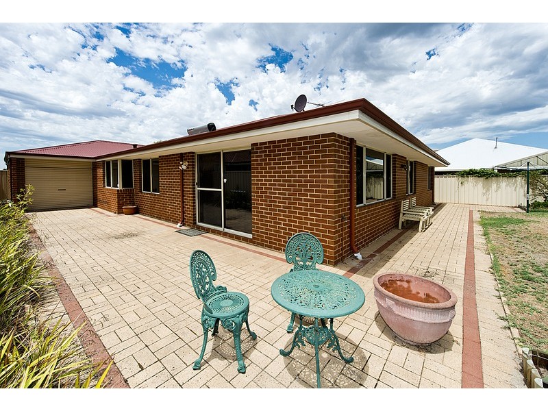 34 Ponderosa Loop, Canning Vale WA 6155