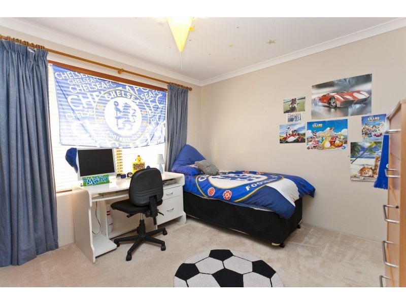 13 Longshaw Circuit, Canning Vale WA 6155