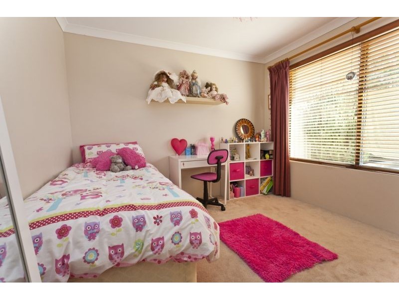 13 Longshaw Circuit, Canning Vale WA 6155