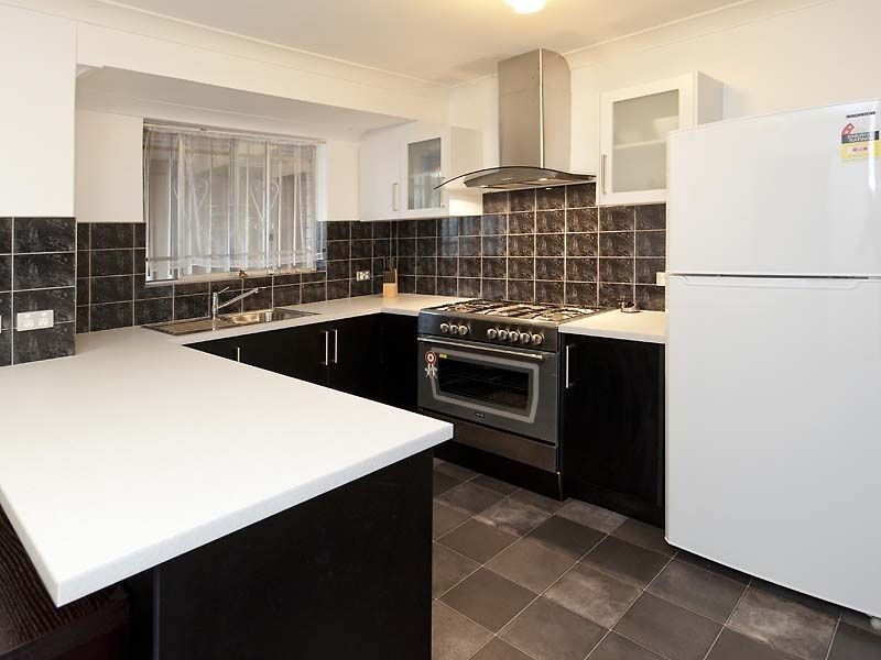 11 Winnunga Place, Armadale WA 6112