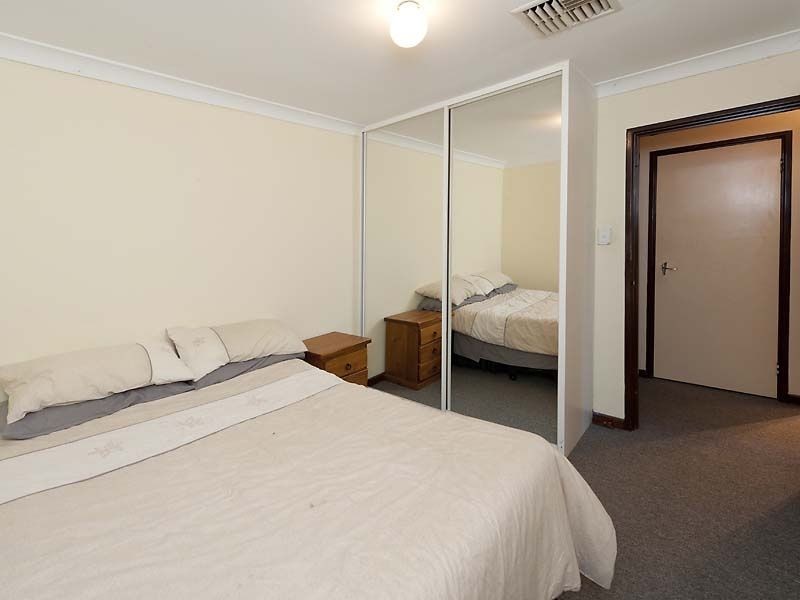 11 Winnunga Place, Armadale WA 6112