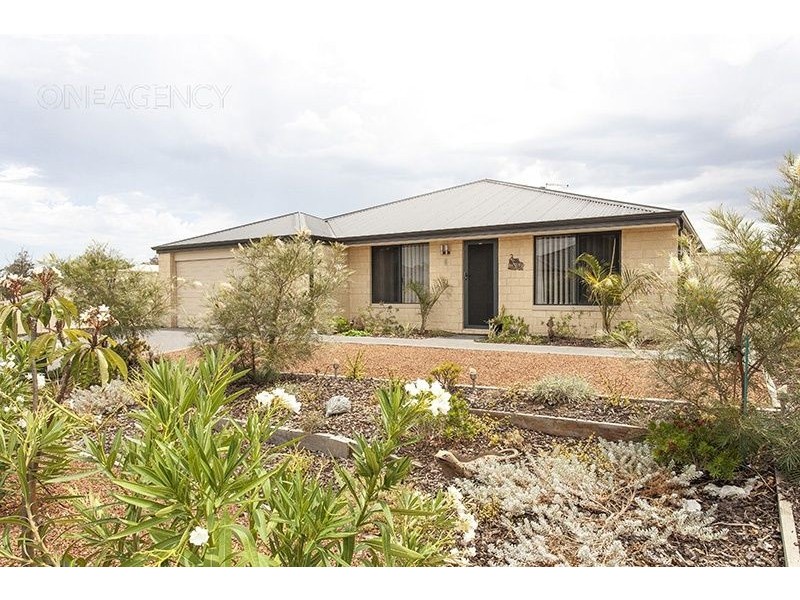 4 Walpole Way, Gosnells WA 6110