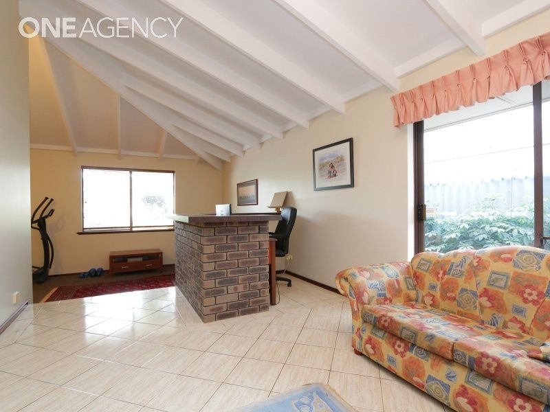 19 Matthew Avenue, Leeming WA 6149