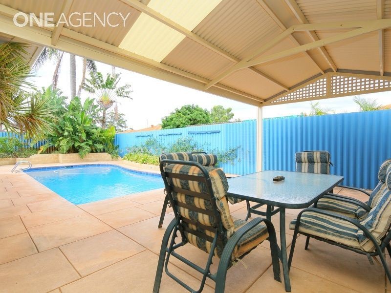 19 Matthew Avenue, Leeming WA 6149