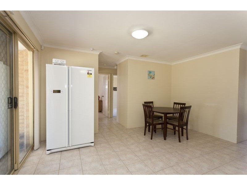 8 Fysh Place, Huntingdale WA 6110