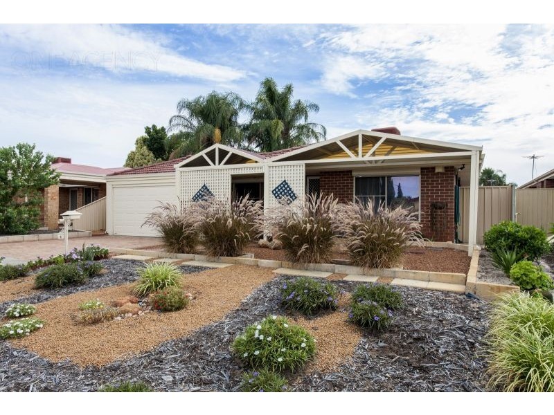 2 Blakemore Retreat, Huntingdale WA 6110