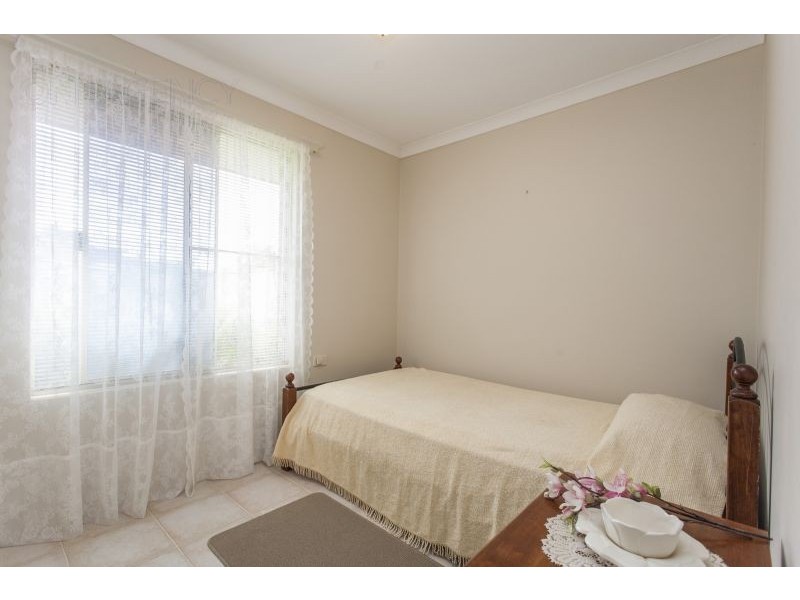 2 Blakemore Retreat, Huntingdale WA 6110