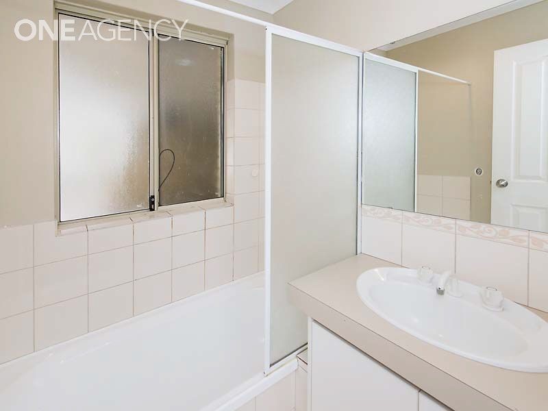2 Milano Loop, Seville Grove WA 6112
