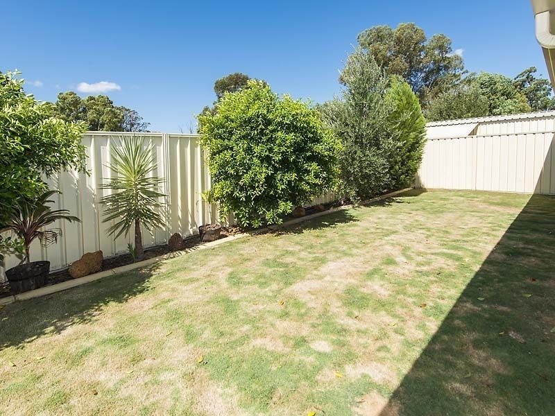 2 Milano Loop, Seville Grove WA 6112