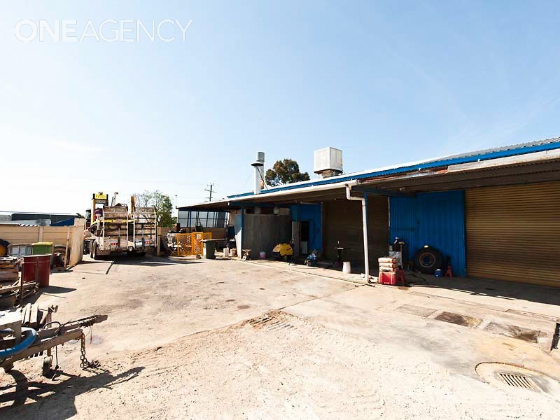 26 Owen Road, Kelmscott WA 6111
