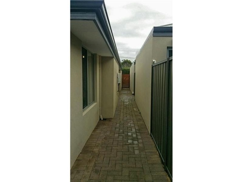 26B Grafham  Road, Brookdale WA 6112