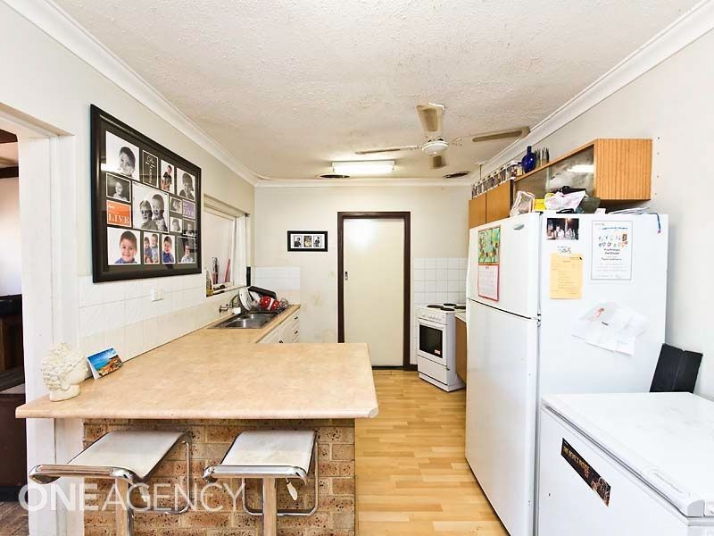 43 Banksia Road, Camillo WA 6111