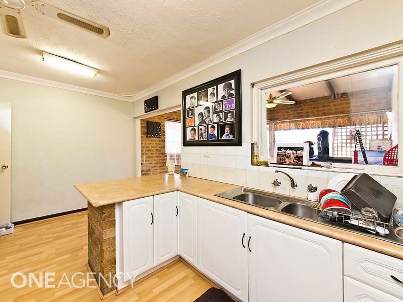 43 Banksia Road, Camillo WA 6111