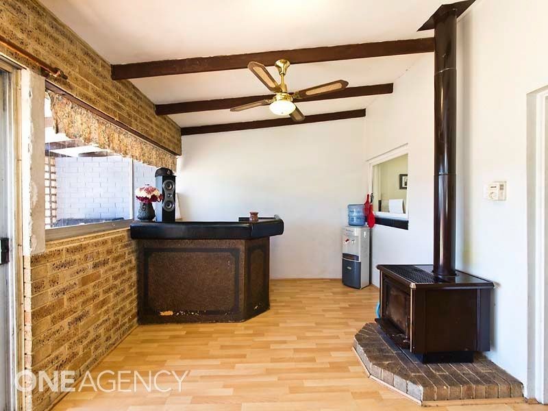 43 Banksia Road, Camillo WA 6111