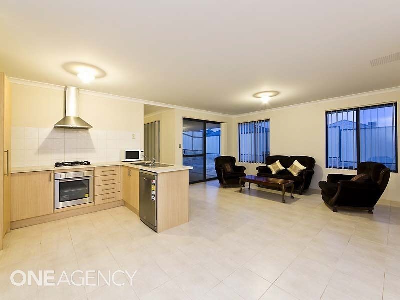 34 Vlasich Road, Byford WA 6122