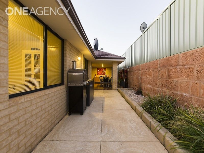 8 Zenith Turn, Baldivis WA 6171