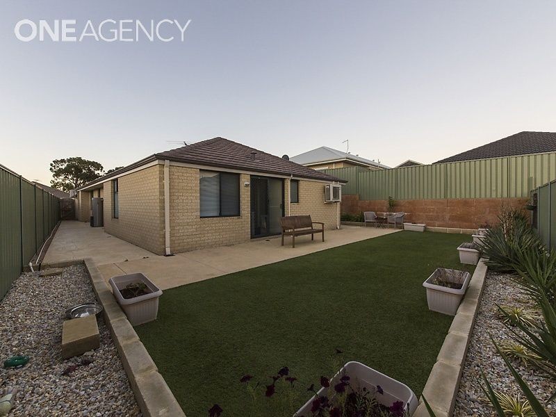 8 Zenith Turn, Baldivis WA 6171