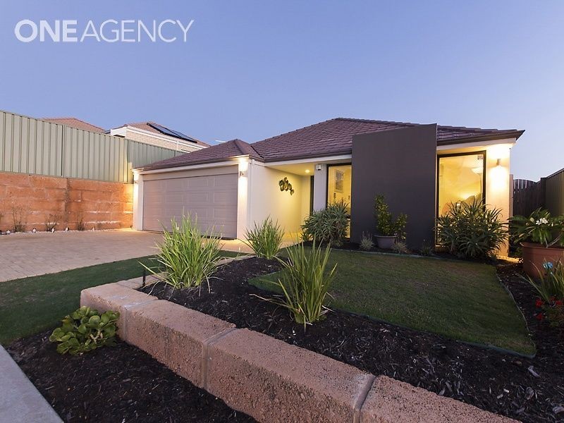 8 Zenith Turn, Baldivis WA 6171