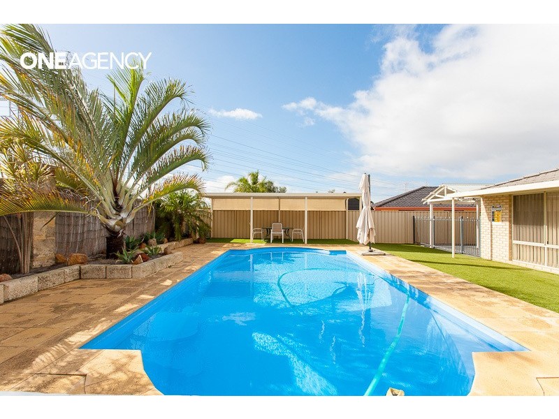 45 Ridge Road, Cockburn Central WA 6164
