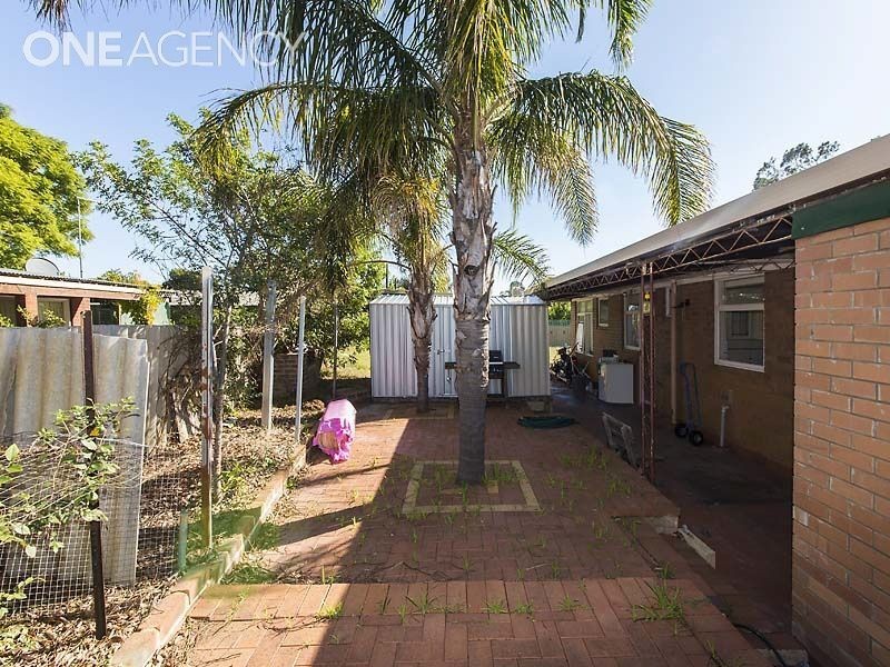 51 Lantana Way, Camillo WA 6111