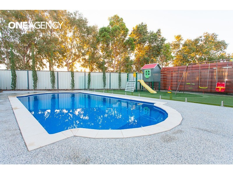 15   Cotter Loop, Success WA 6164