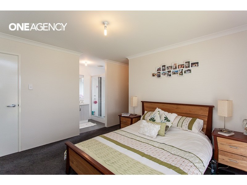 2 Poseidon Road, Byford WA 6122