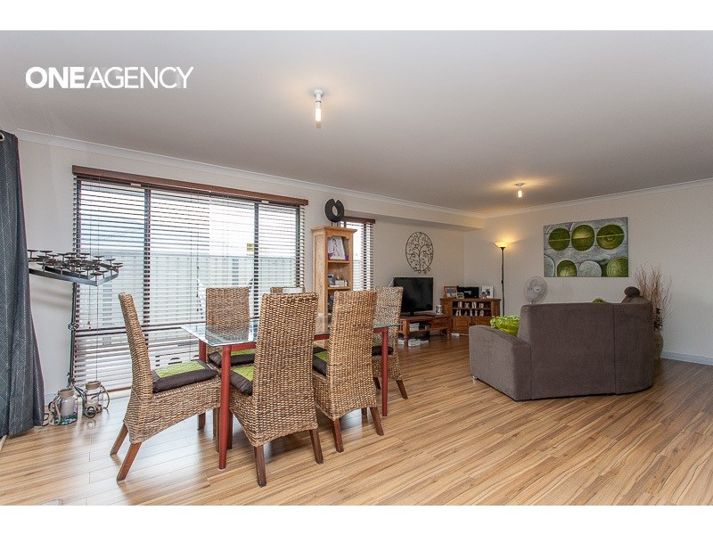 2 Poseidon Road, Byford WA 6122
