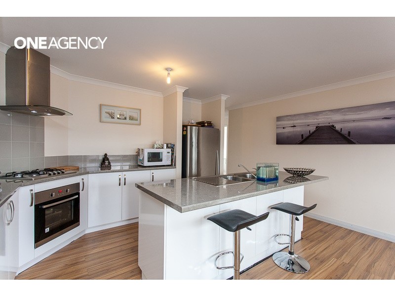 2 Poseidon Road, Byford WA 6122