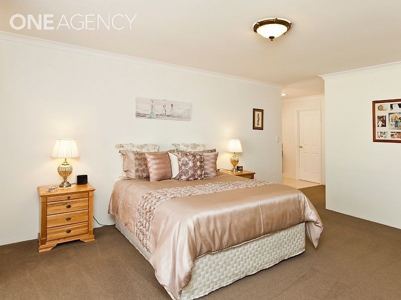 8 Emmet Parkway, Canning Vale WA 6155