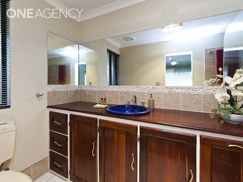 3218 Albany Highway, Mount Nasura WA 6112