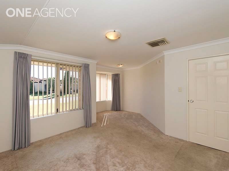 16 Madden Place, Huntingdale WA 6110