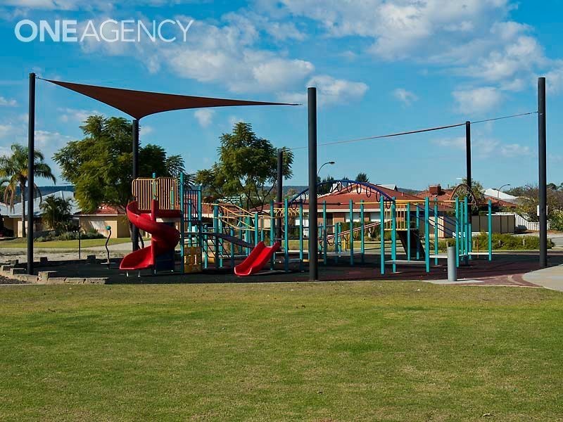 16 Madden Place, Huntingdale WA 6110