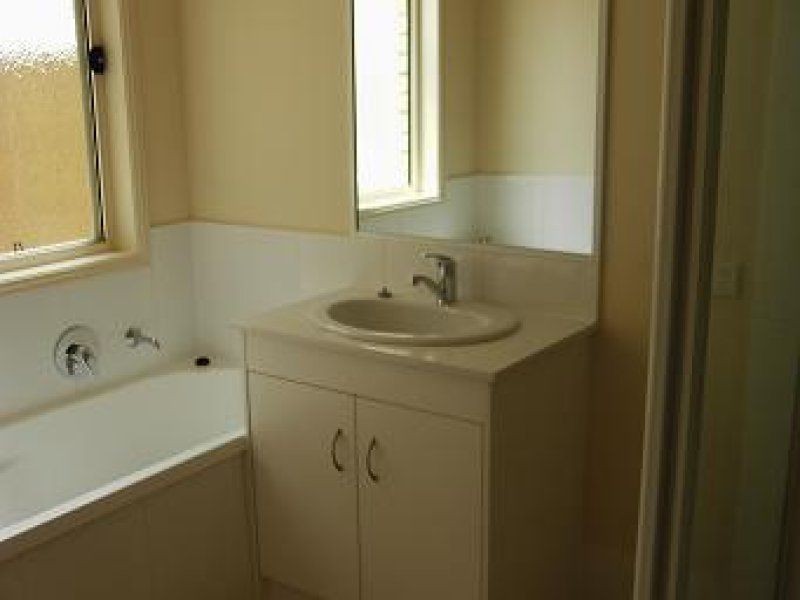 24 Pecan Drive, Upper Coomera QLD 4209