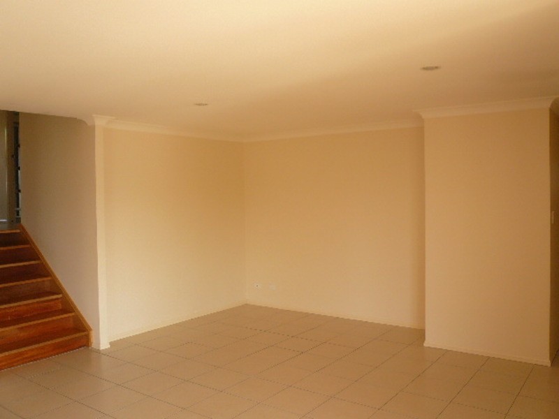 27 Jasmine Circuit, Ormeau QLD 4208