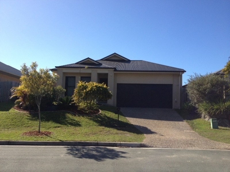 10 Santana Road, Coomera QLD 4209