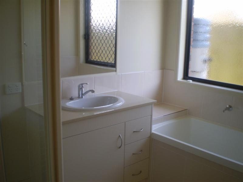 5 Lukin Court, Brassall QLD 4305