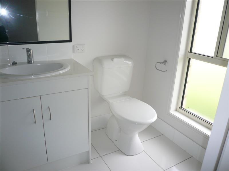 1 Charlton Crescent, Ormeau QLD 4208