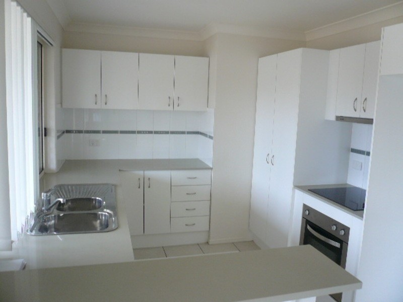 8 Aramac Street, Brassall QLD 4305