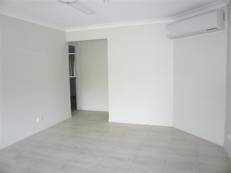 21 Garawarra Crescent, Upper Coomera QLD 4209