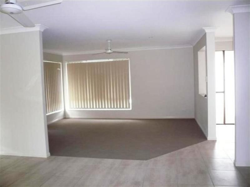 21 Garawarra Crescent, Upper Coomera QLD 4209