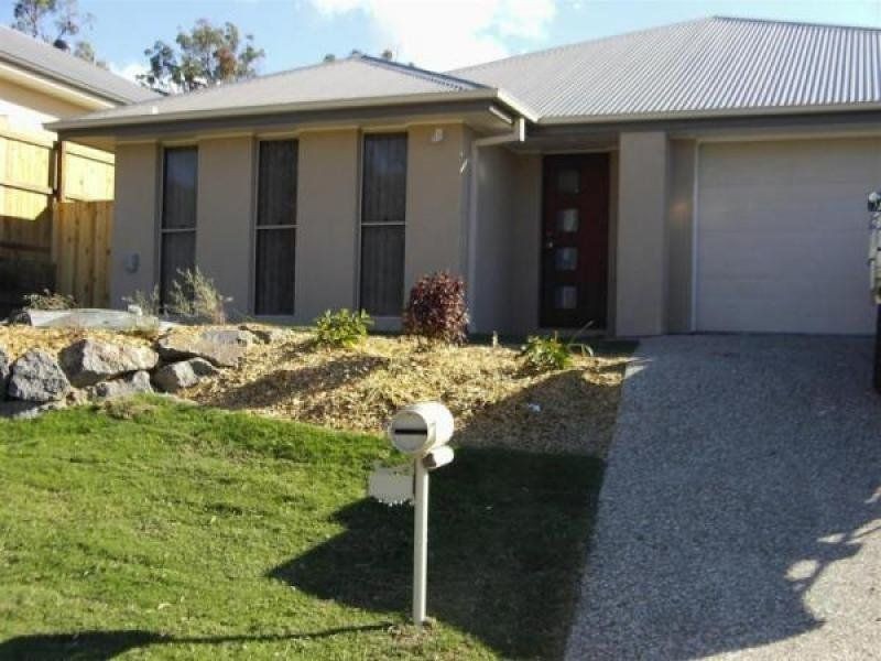 15 Jackson Street, Coomera QLD 4209