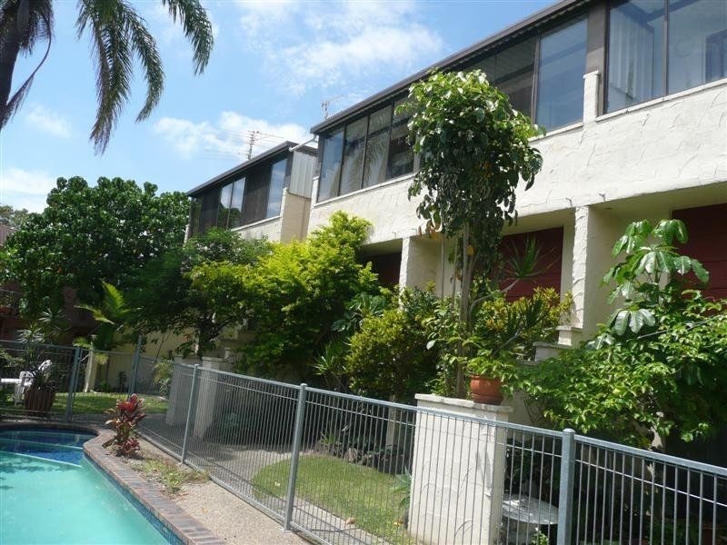 3/10 Duet Drive, Mermaid Waters QLD 4218