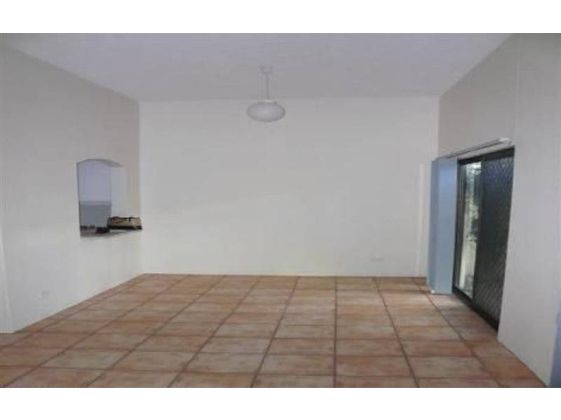 3/10 Duet Drive, Mermaid Waters QLD 4218