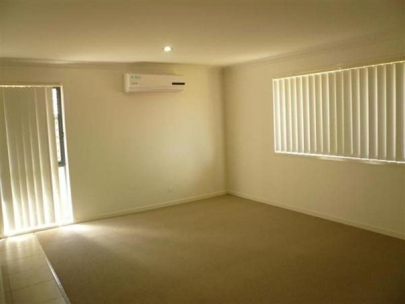 11 Alvine Drive, Eagleby QLD 4207