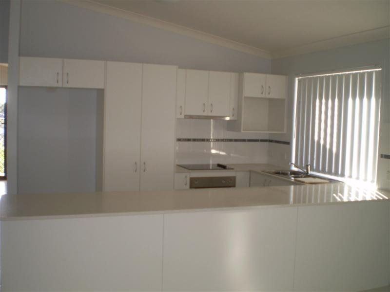 45 Dornoch Crescent, Raceview QLD 4305